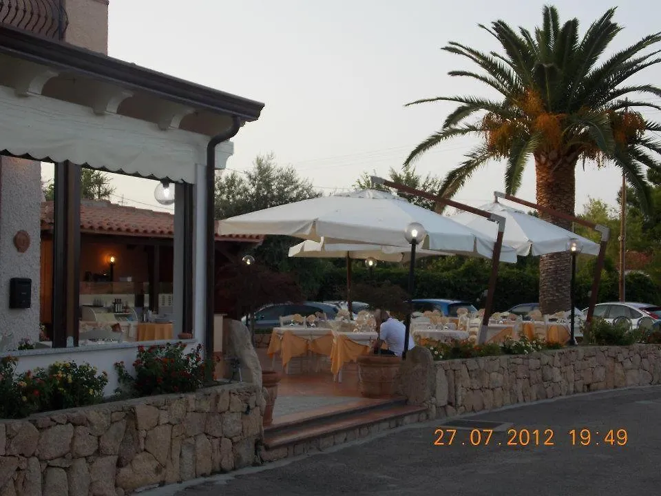 Hotel La Palma San Teodoro