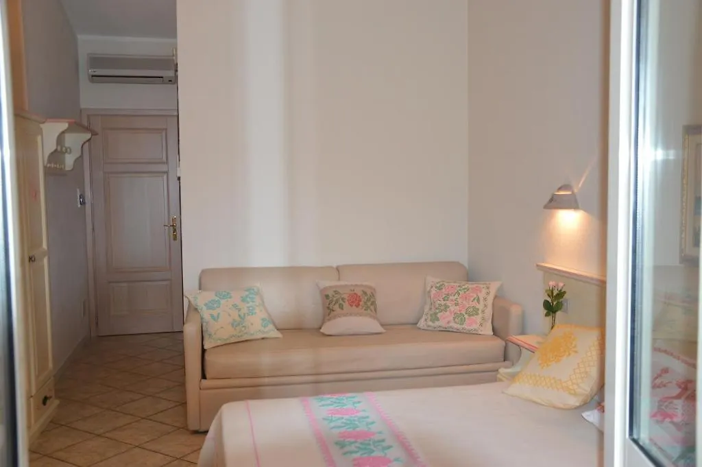 Hotel La Palma San Teodoro  Italy