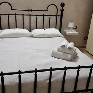 Alifla' Bed & Breakfast Focene